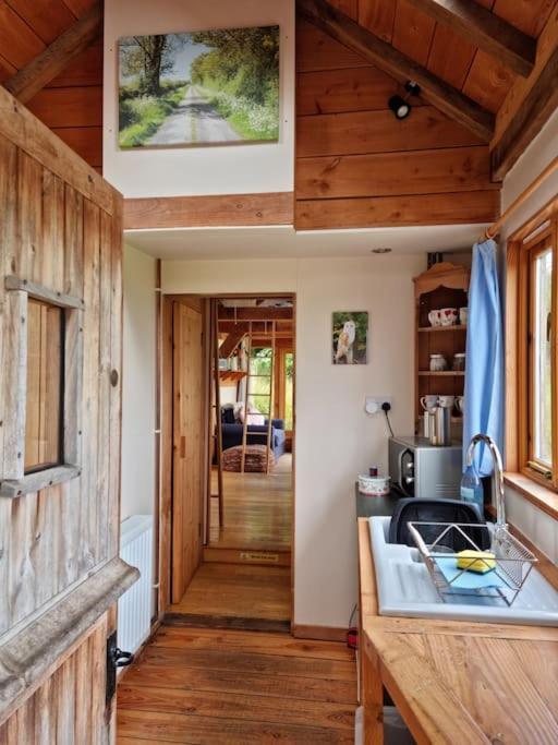Log Cabin At The Old Summer Dairy Glastonbury Somerton  Ngoại thất bức ảnh